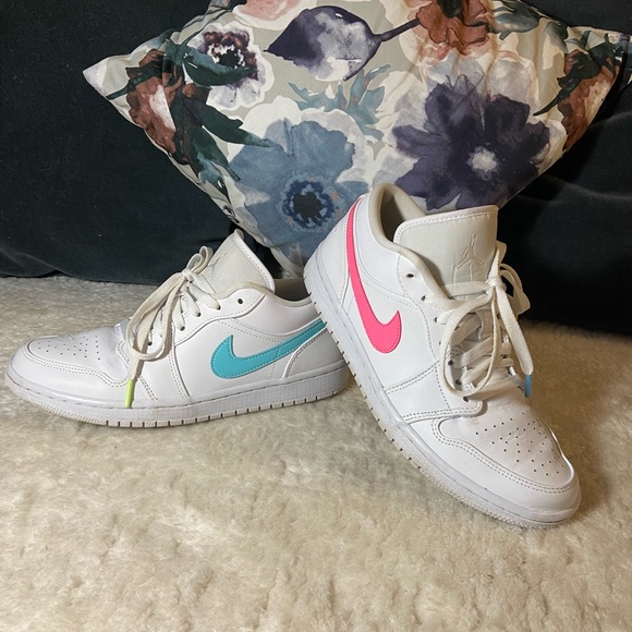 Air Jordan 1 Low White Multi-Colour - Picture 2 of 5